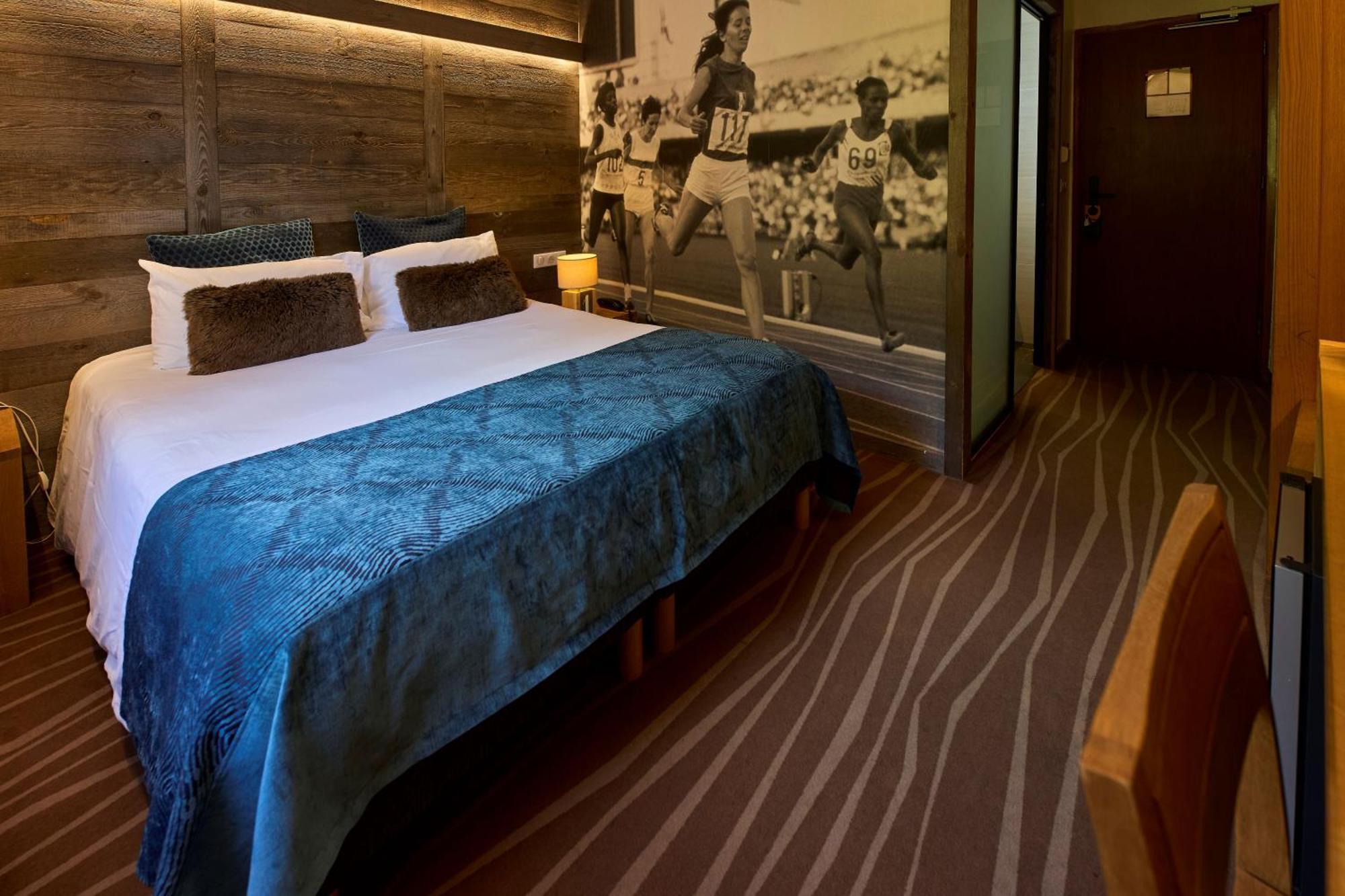 Hotel Le Grand Tetras Font-Romeu-Odeillo-Via Exterior photo